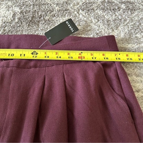 NWT Torrid Brushed Twill Wide Leg Pants Maroon 12R - Picture 6 of 9